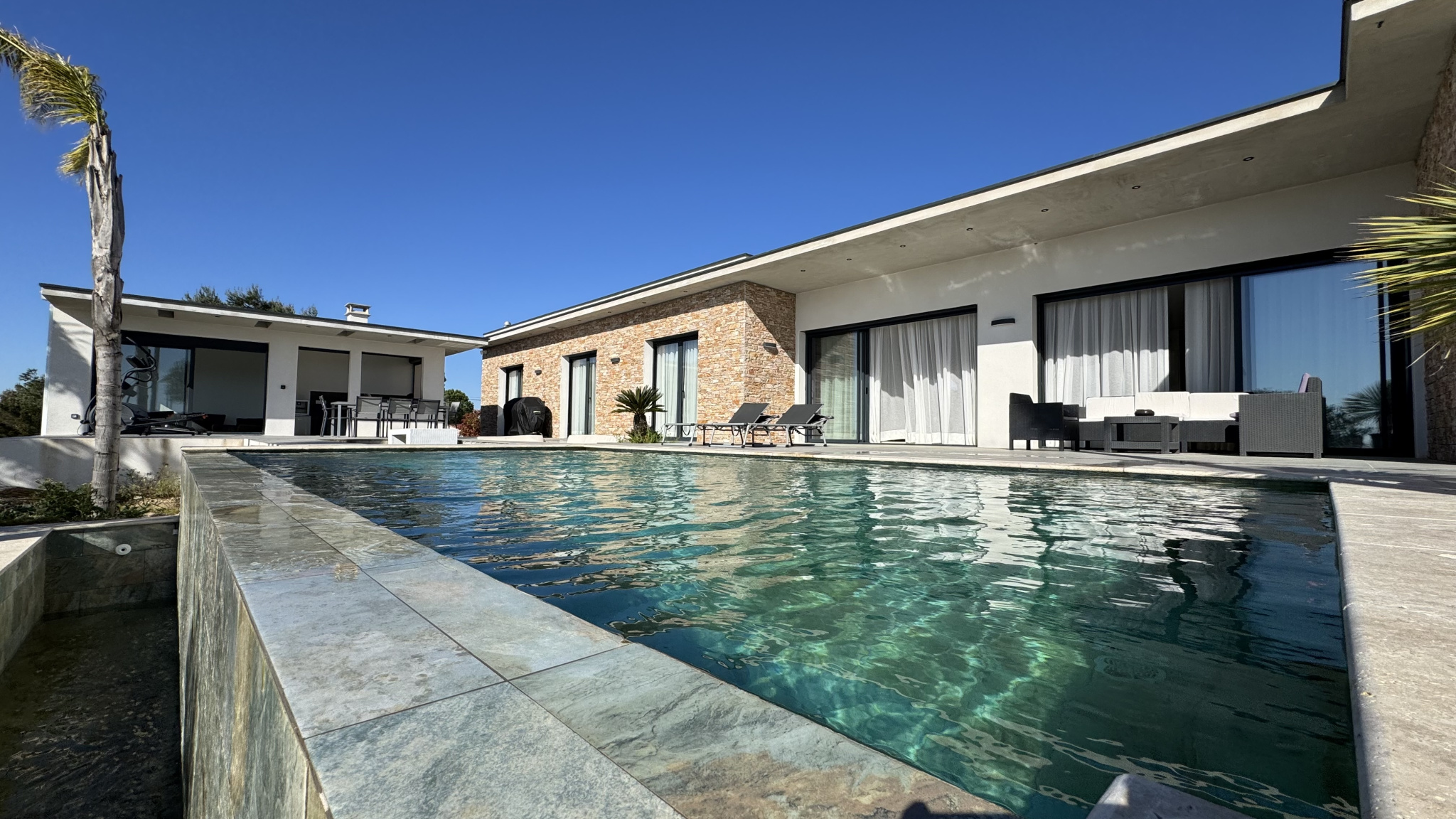Agence immobilière de PORTAL ET PIO IMMOBILIER