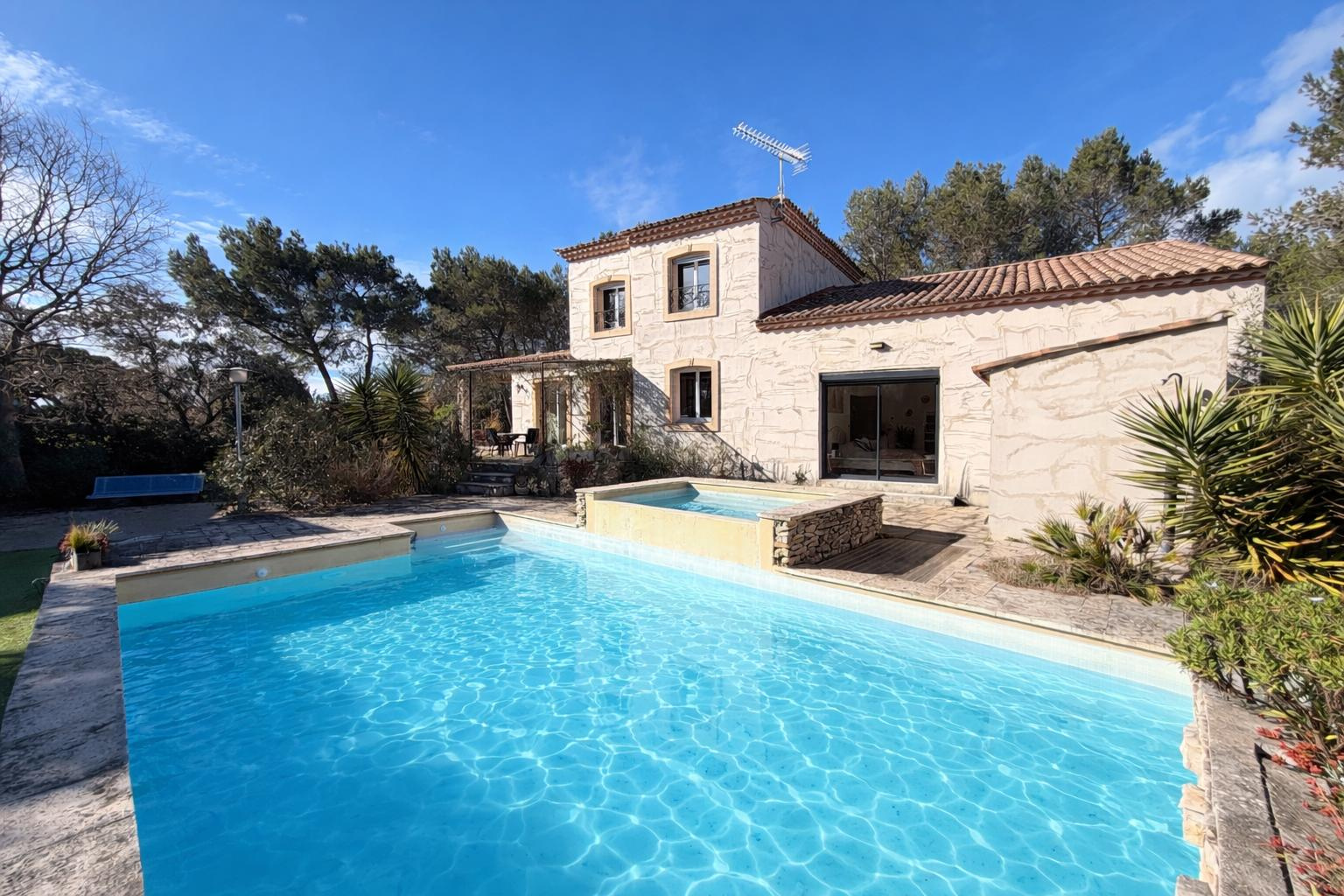 Agence immobilière de PORTAL ET PIO IMMOBILIER