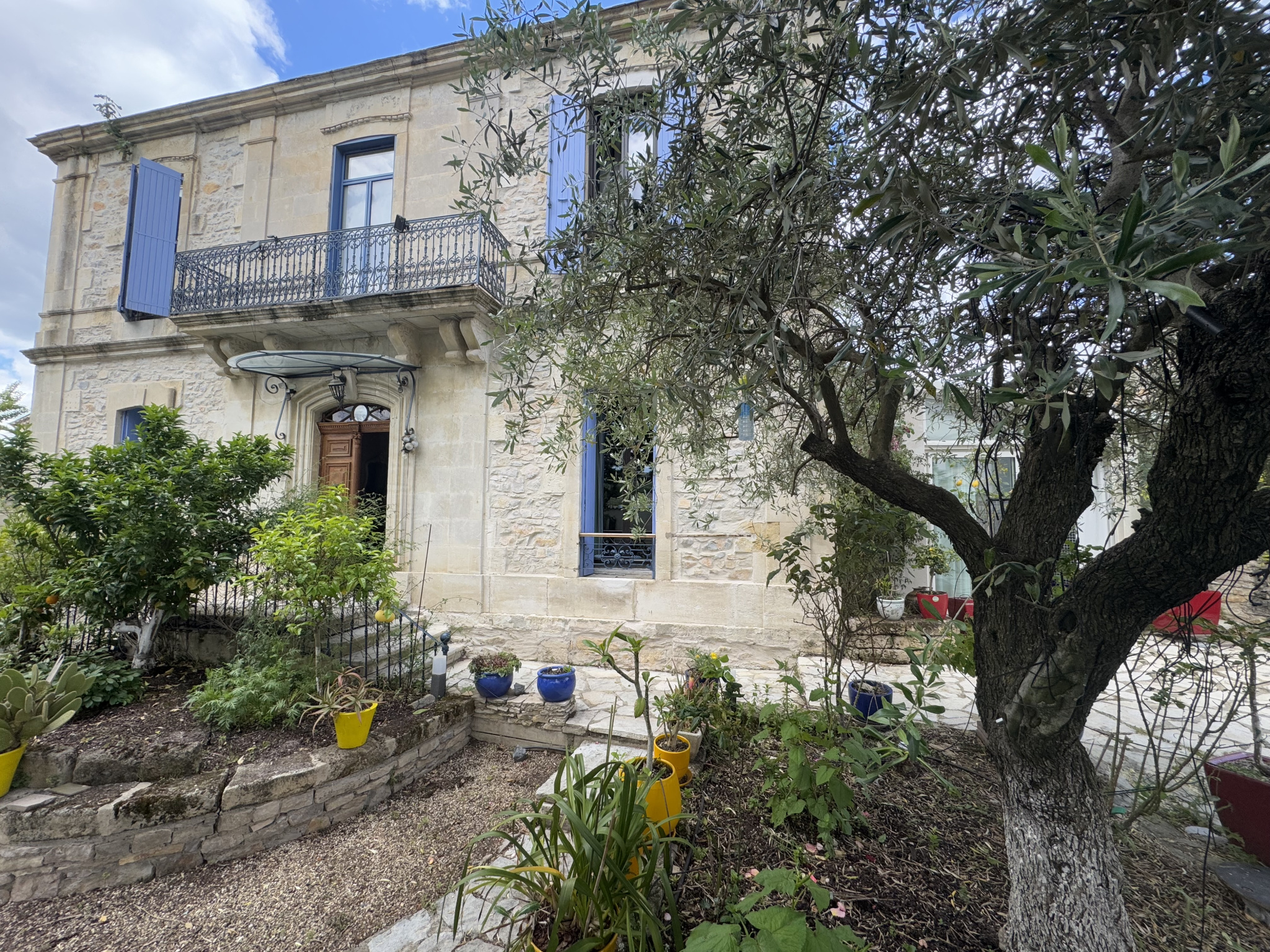 Agence immobilière de PORTAL ET PIO IMMOBILIER